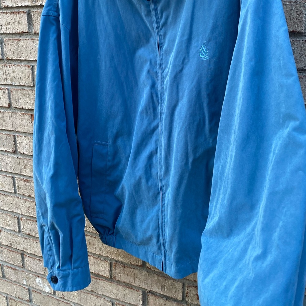 Vintage men’s nautica jacket baby blue large